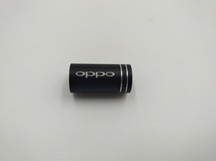 OPPO耳机商标激光刻字过程